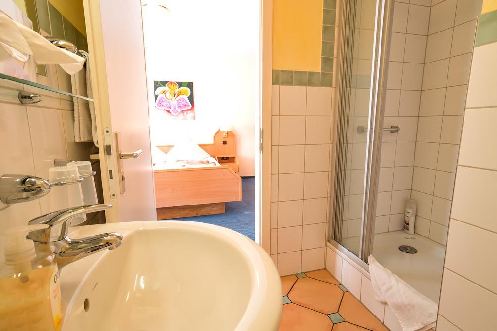 Hotel Zum Lieben Augustin Meersburg Eksteriør bilde