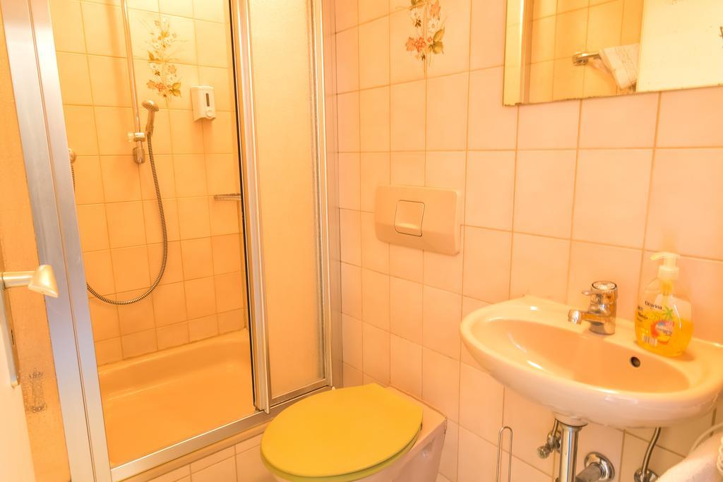 Hotel Zum Lieben Augustin Meersburg Rom bilde